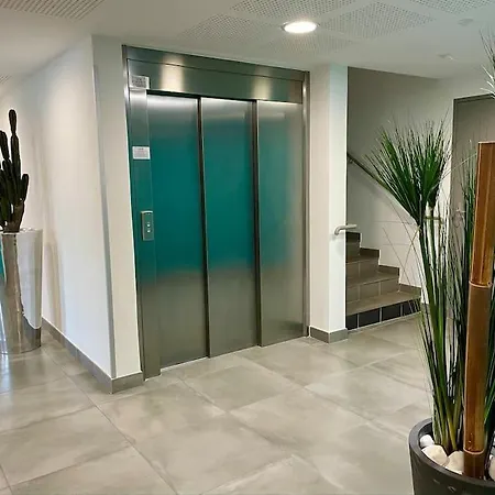 17 - Appartement Neuf, Parking Terrasse Et Jolie Vue Bandol Exterior photo