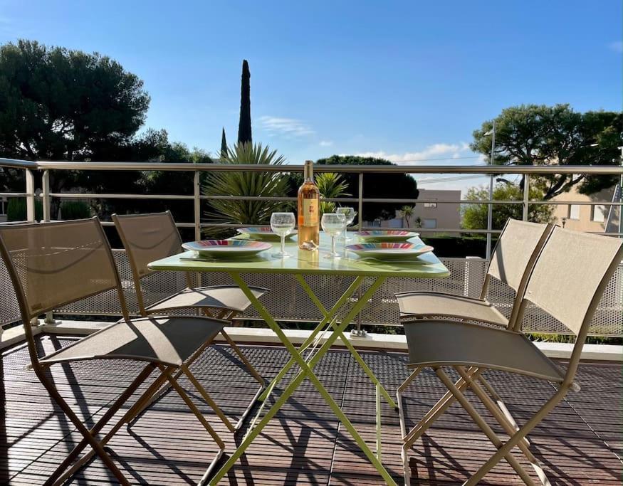 17 - Neuf, Parking Terrasse Et Jolie Vue Bandol